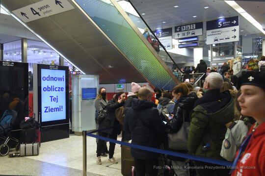 3333jpg.jpg-Punkt recepcyjno-wypoczynkowy dla Ukraińców