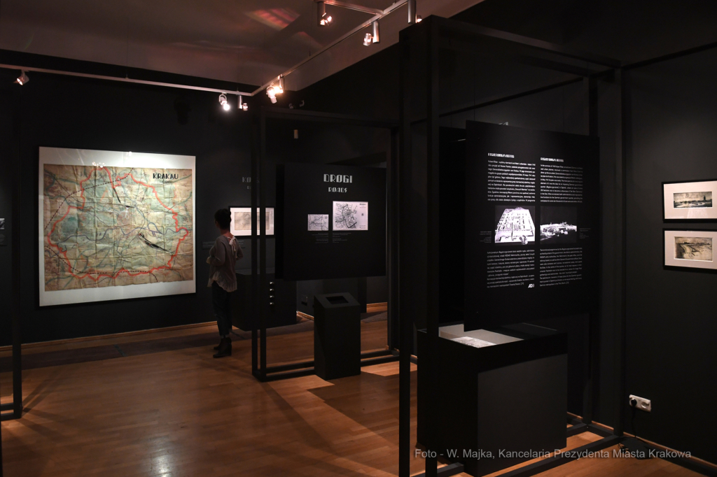 066jpg.jpg-Niechciana stołeczność.  Autor: W. Majka