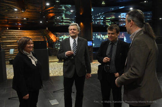 077jpg.jpg-Spotkanie z nowo mianowanymi profesorami