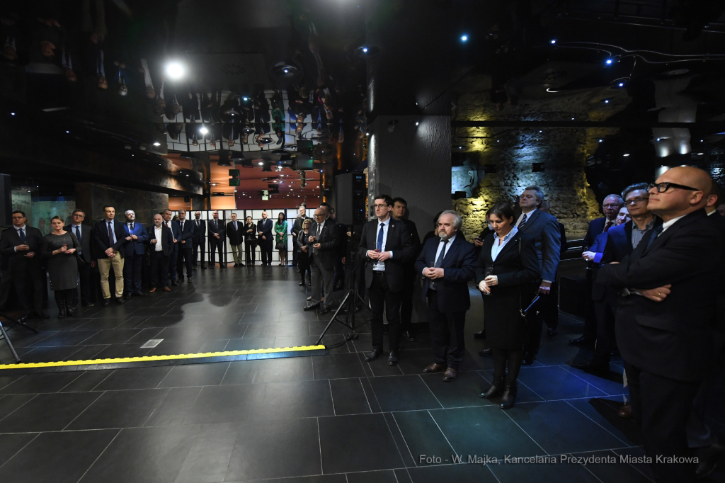 2929jpg.jpg-Spotkanie z nowo mianowanymi profesorami  Autor: W. Majka