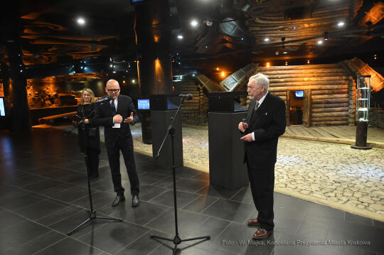 3131jpg.jpg-Spotkanie z nowo mianowanymi profesorami