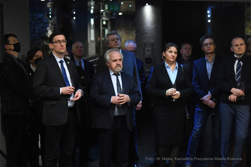 3737jpg.jpg-Spotkanie z nowo mianowanymi profesorami  Autor: W. Majka