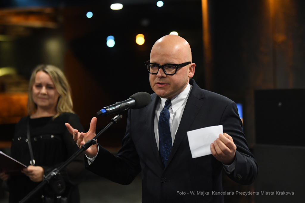 3939jpg.jpg-Spotkanie z nowo mianowanymi profesorami  Autor: W. Majka