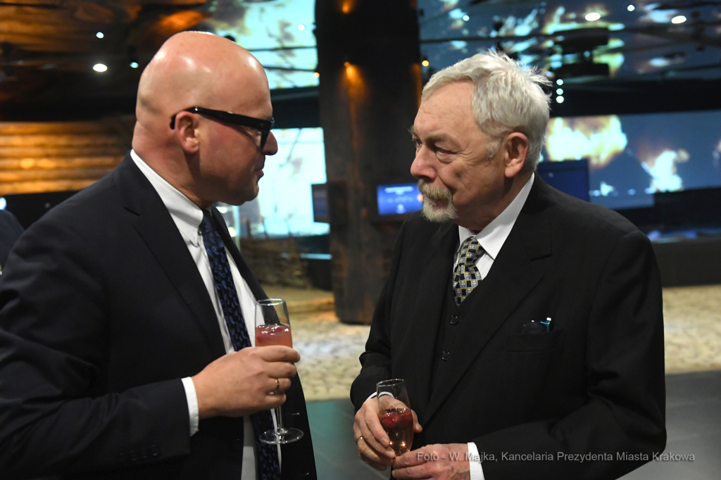 4343jpg.jpg-Spotkanie z nowo mianowanymi profesorami  Autor: W. Majka