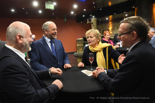 6262jpg.jpg-Spotkanie z nowo mianowanymi profesorami