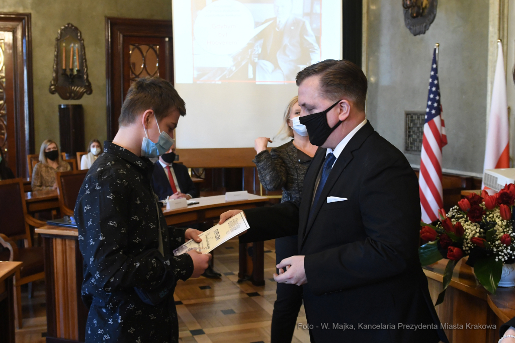 1414jpg.jpg-„Gdybym był Hooverem...”  Autor: W. Majka