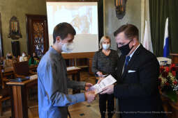 1818jpg.jpg-„Gdybym był Hooverem...”