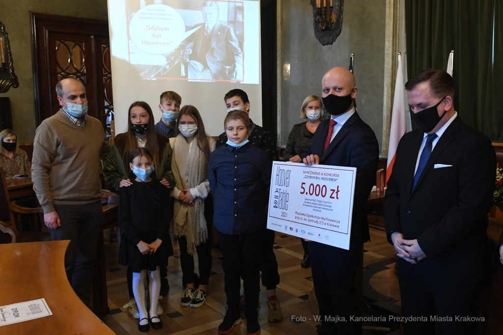 4444jpg.jpg-„Gdybym był Hooverem...”  Autor: W. Majka