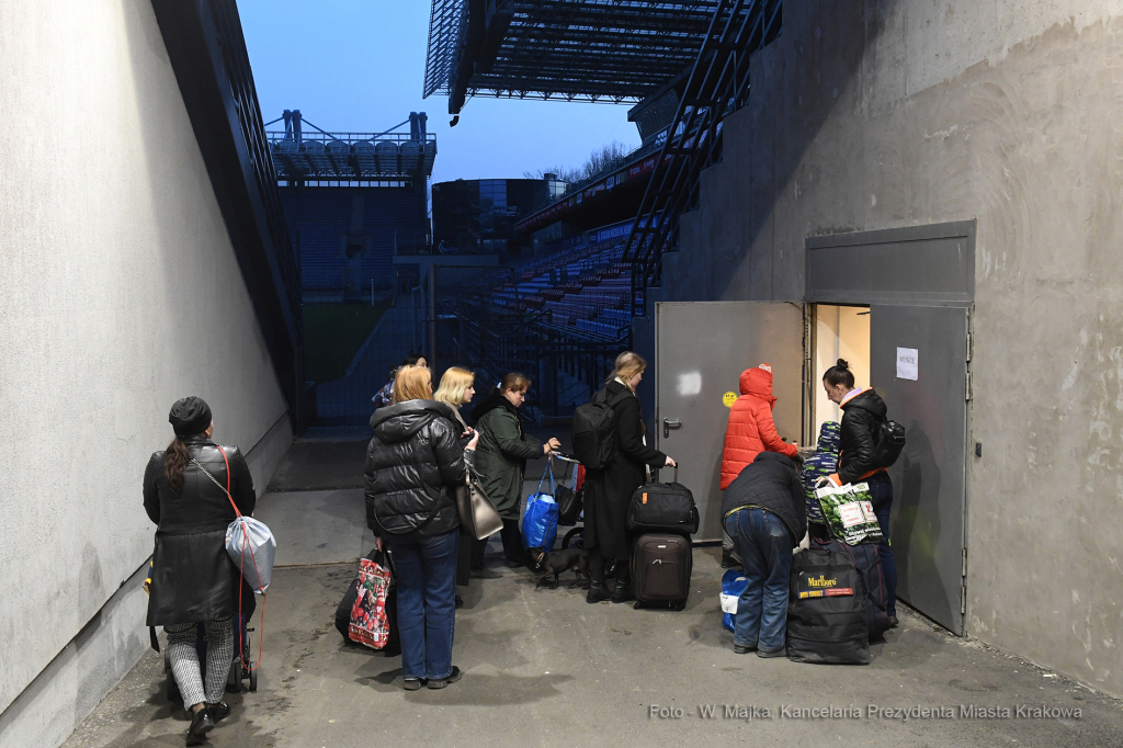 099jpg.jpg-Wyjazd uchodźców z Krakowa do Orleanu  Autor: W. Majka