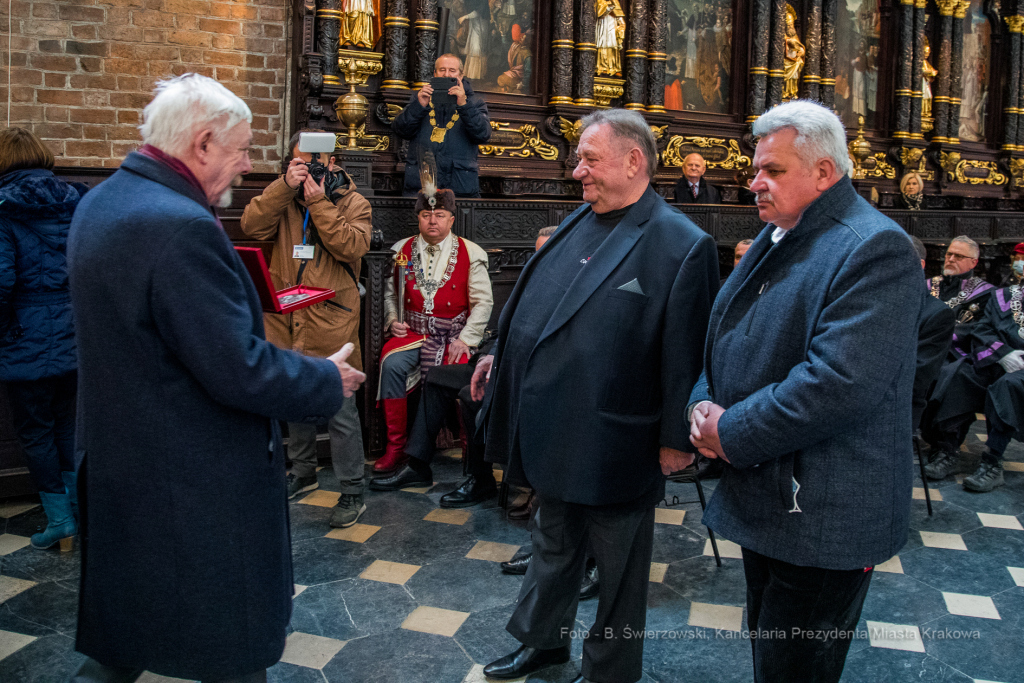 bs-marca 19, 2022-jg_220319_oto_7548.jpg-Medale św. Józefa, Kościuszko, Majchrowski  Autor: B. Świerzowski