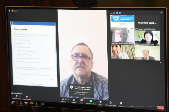 044jpg.jpg-Wideokonferencja z Merami Miast Ukrainy i przedstawicielami Rady Europy