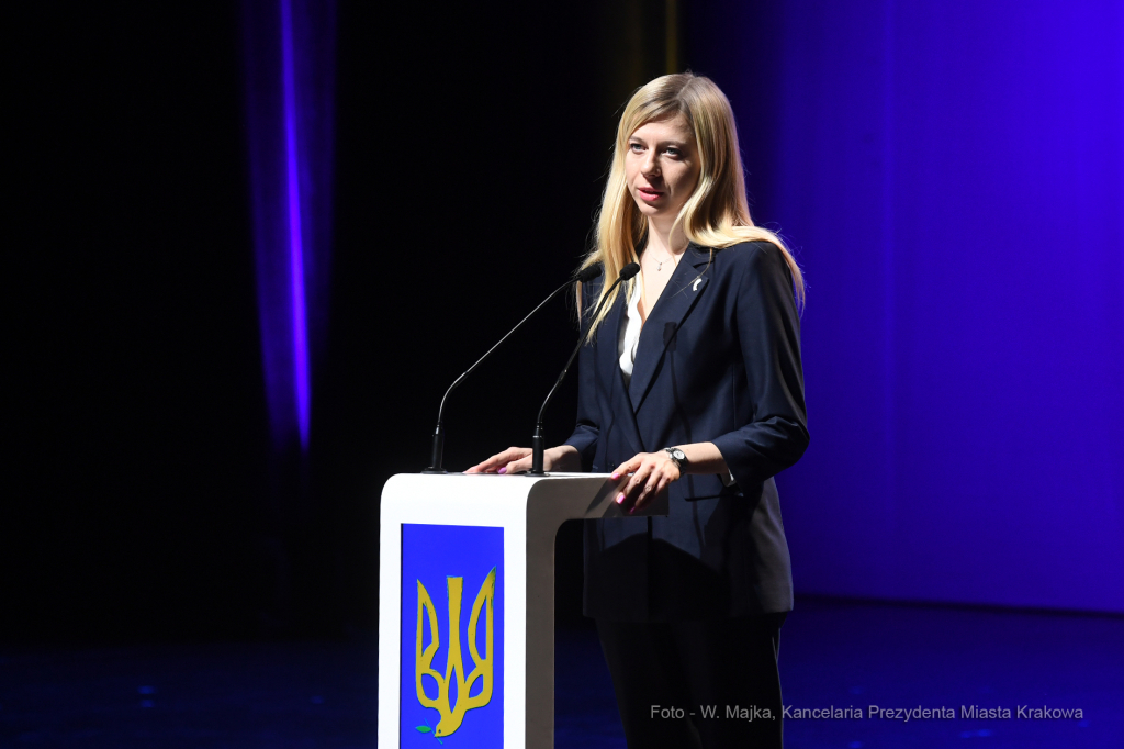 077jpg.jpg-Balet Ukrainy „Virsky”  Autor: W. Majka