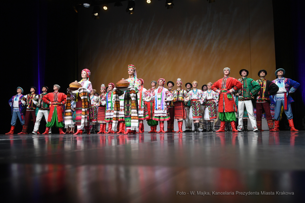 099jpg.jpg-Balet Ukrainy „Virsky”  Autor: W. Majka