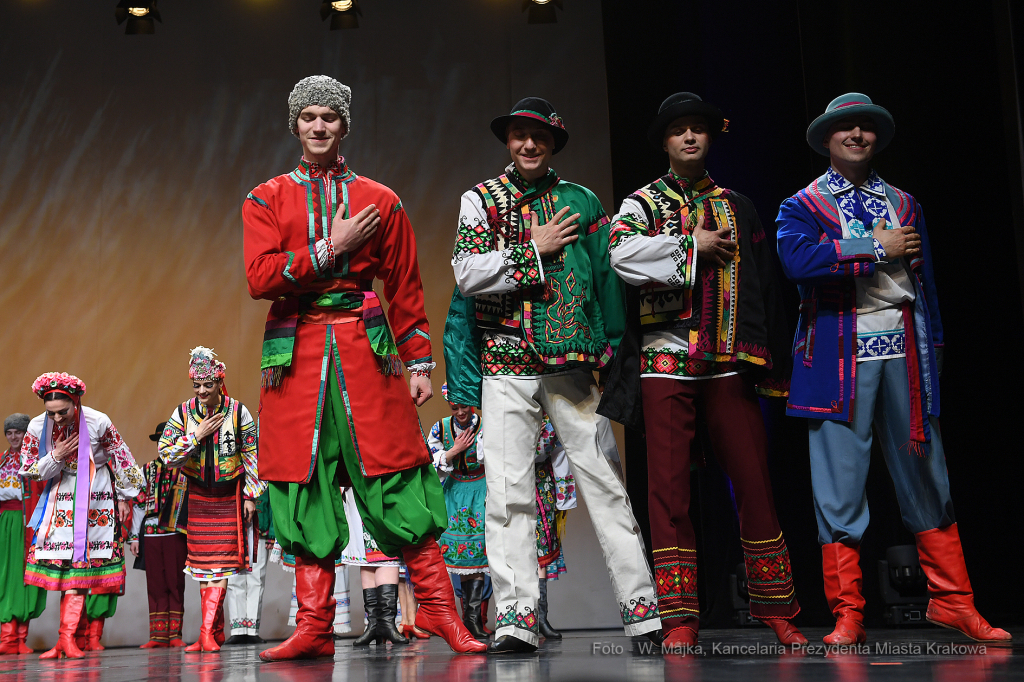 1111jpg.jpg-Balet Ukrainy „Virsky”  Autor: W. Majka