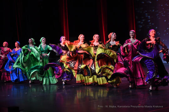 2525jpg.jpg-Balet Ukrainy „Virsky”