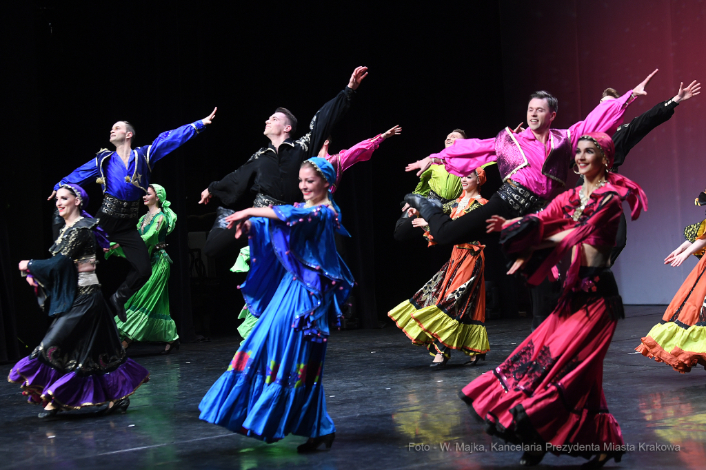 2727jpg.jpg-Balet Ukrainy „Virsky”  Autor: W. Majka