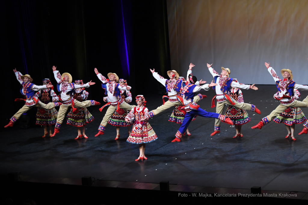 3333jpg.jpg-Balet Ukrainy „Virsky”  Autor: W. Majka