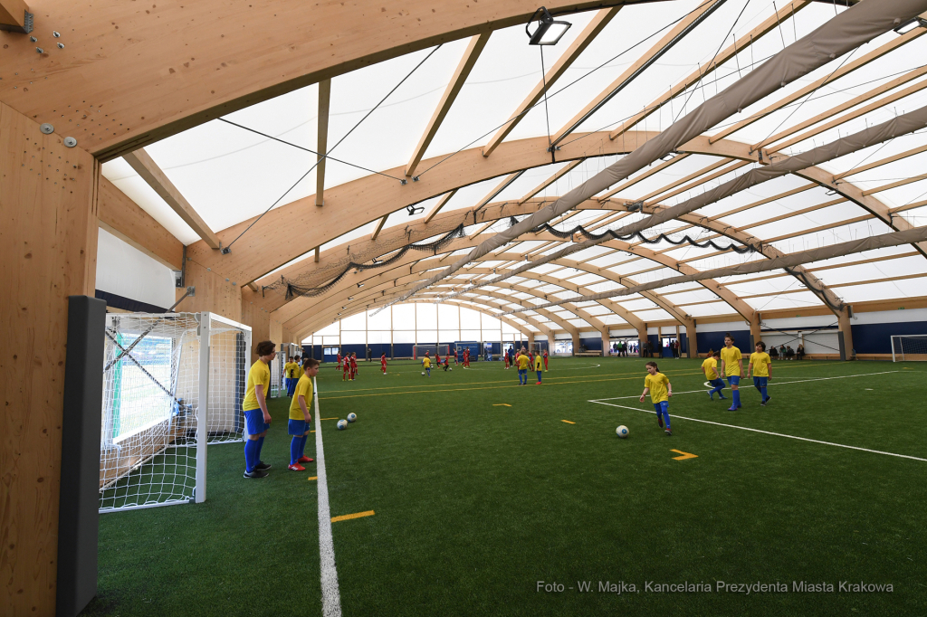 099jpg.jpg-otwarcie hali namiotowej TS Tramwaj  Autor: W. Majka