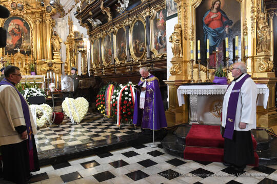 1010jpg.jpg-Przeniesienie prochów śp. prof. Krzysztofa Pendereckiego