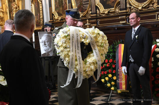 3232jpg.jpg-Przeniesienie prochów śp. prof. Krzysztofa Pendereckiego