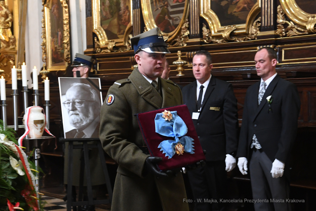 3333jpg.jpg-Przeniesienie prochów śp. prof. Krzysztofa Pendereckiego  Autor: W. Majka