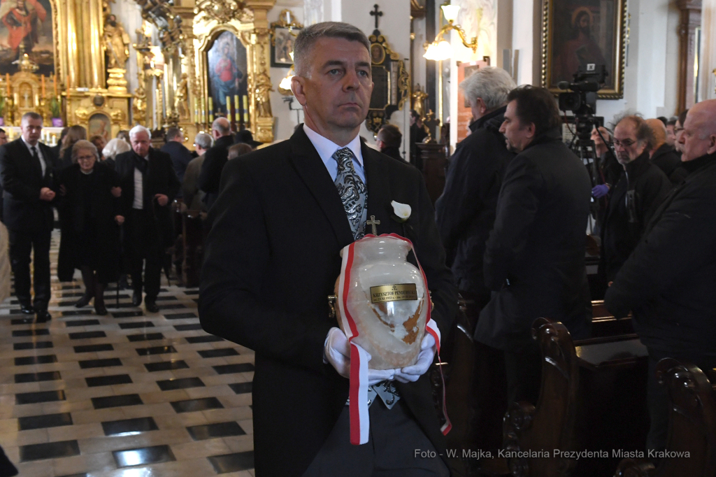 3737jpg.jpg-Przeniesienie prochów śp. prof. Krzysztofa Pendereckiego  Autor: W. Majka