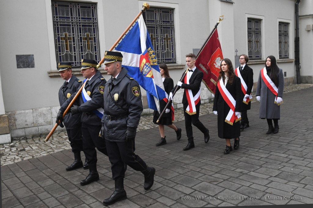 4545jpg.jpg-Przeniesienie prochów śp. prof. Krzysztofa Pendereckiego  Autor: W. Majka
