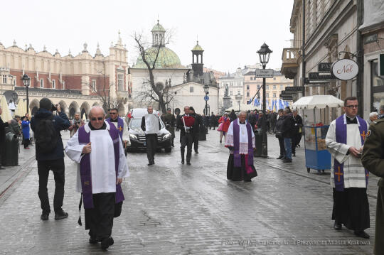 6565jpg.jpg-Przeniesienie prochów śp. prof. Krzysztofa Pendereckiego