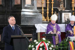 bs_220329_4644.jpg-Penderecki, Panteon Narodowy, Majchrowski, Duda