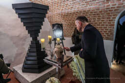 bs_220329_4984.jpg-Penderecki, Panteon Narodowy, Majchrowski, Duda