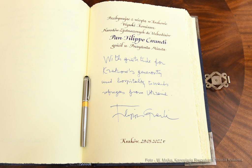 1212jpg.jpg-Wysoki Komisarz ds. Uchodźców  Autor: W. Majka