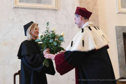 1717jpg.jpg-tytuł doktora honoris causadla  słynnej skrzypaczki Anne-Sophie Mutter