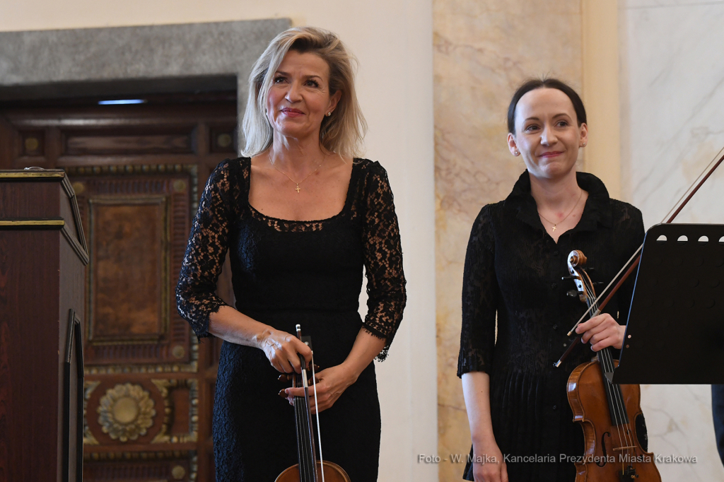 2525jpg.jpg-tytuł doktora honoris causadla  słynnej skrzypaczki Anne-Sophie Mutter  Autor: W. Majka