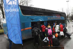 099jpg.jpg-Wyjazd uchodźców ukraińskich z Krakowa do Solury