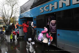 1212jpg.jpg-Wyjazd uchodźców ukraińskich z Krakowa do Solury