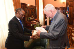 055jpg.jpg-Ambasador Rwandy  Anastase Shyaka