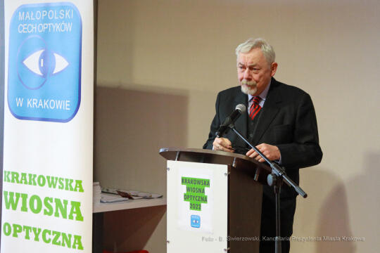 bs_220409_6372.jpg-Targ Branżowe, Majchrowski, Optyczna Wiosna 2022