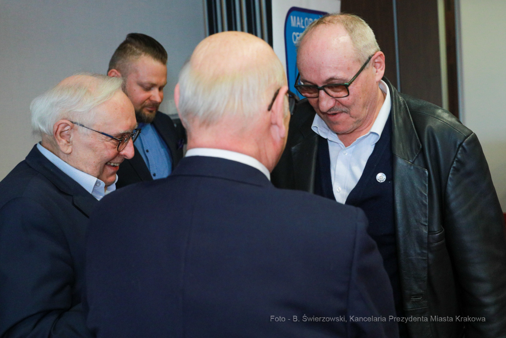 bs_220409_6533.jpg-Targ Branżowe, Majchrowski, Optyczna Wiosna 2022  Autor: B. Świerzowski