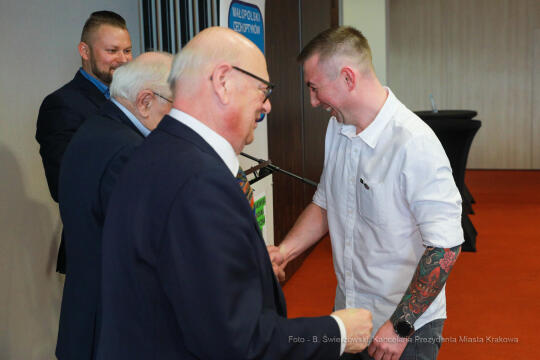 bs_220409_6543.jpg-Targ Branżowe, Majchrowski, Optyczna Wiosna 2022