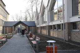 011jpg.jpg-hali sportowej przy Szkole Podstawowej nr 74, ul. Branicka