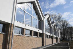 033jpg.jpg-hali sportowej przy Szkole Podstawowej nr 74, ul. Branicka