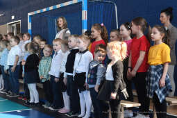 1010jpg.jpg-hali sportowej przy Szkole Podstawowej nr 74, ul. Branicka