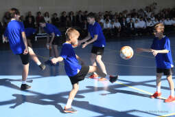 2222jpg.jpg-hali sportowej przy Szkole Podstawowej nr 74, ul. Branicka