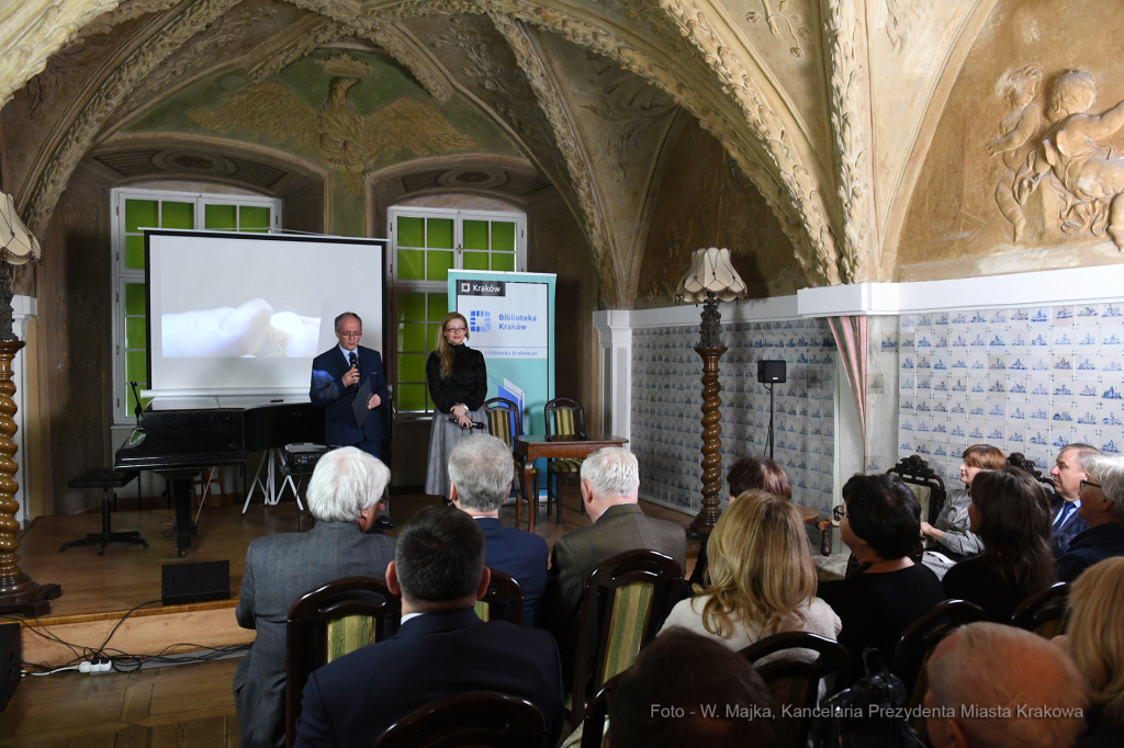 022jpg.jpg-„Niepospolity Stanisław Dziedzic”  Autor: W. Majka