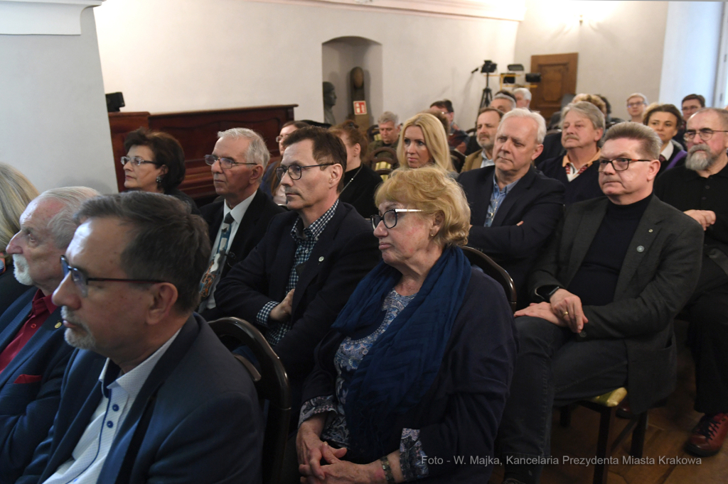 055jpg.jpg-„Niepospolity Stanisław Dziedzic”  Autor: W. Majka