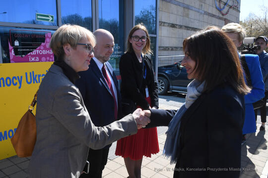 077jpg.jpg-Mer Paryża Panią Anne Hidalgo