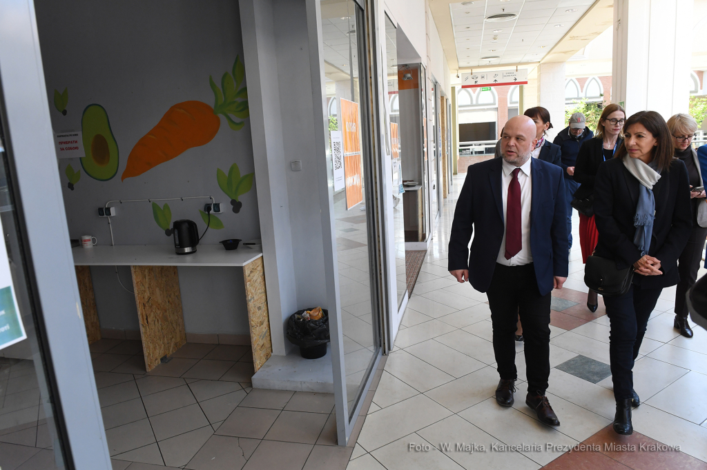 1717jpg.jpg-Mer Paryża Panią Anne Hidalgo  Autor: W. Majka