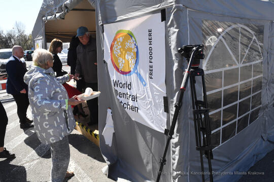 3030jpg.jpg-Mer Paryża Panią Anne Hidalgo