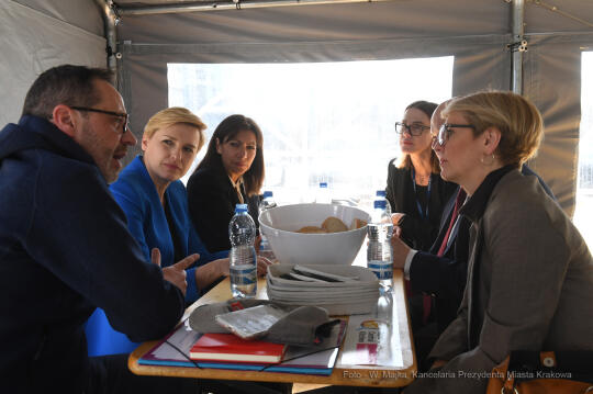 3535jpg.jpg-Mer Paryża Panią Anne Hidalgo