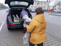 img_2496.jpg-wielkanoc paczki